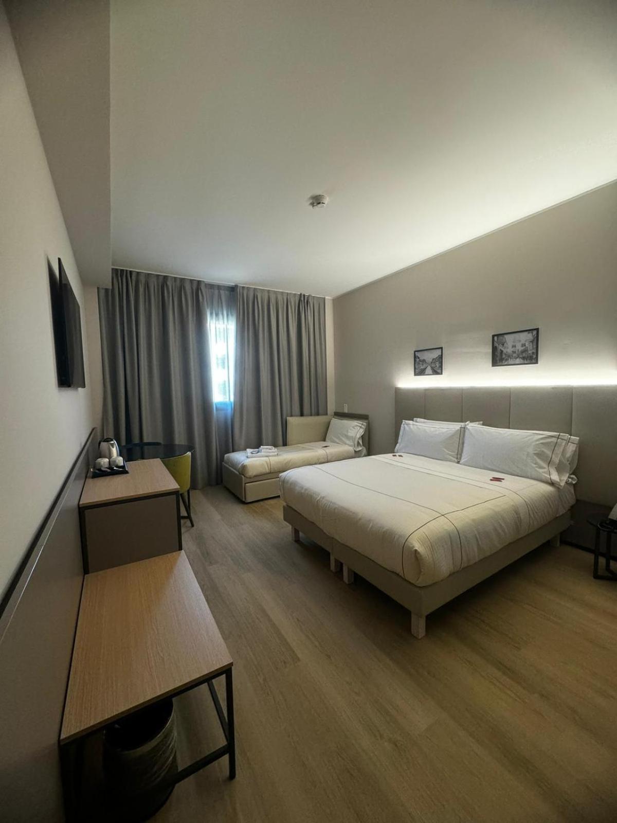 Acca Sporting Milano - Aa Hotels Opera Esterno foto