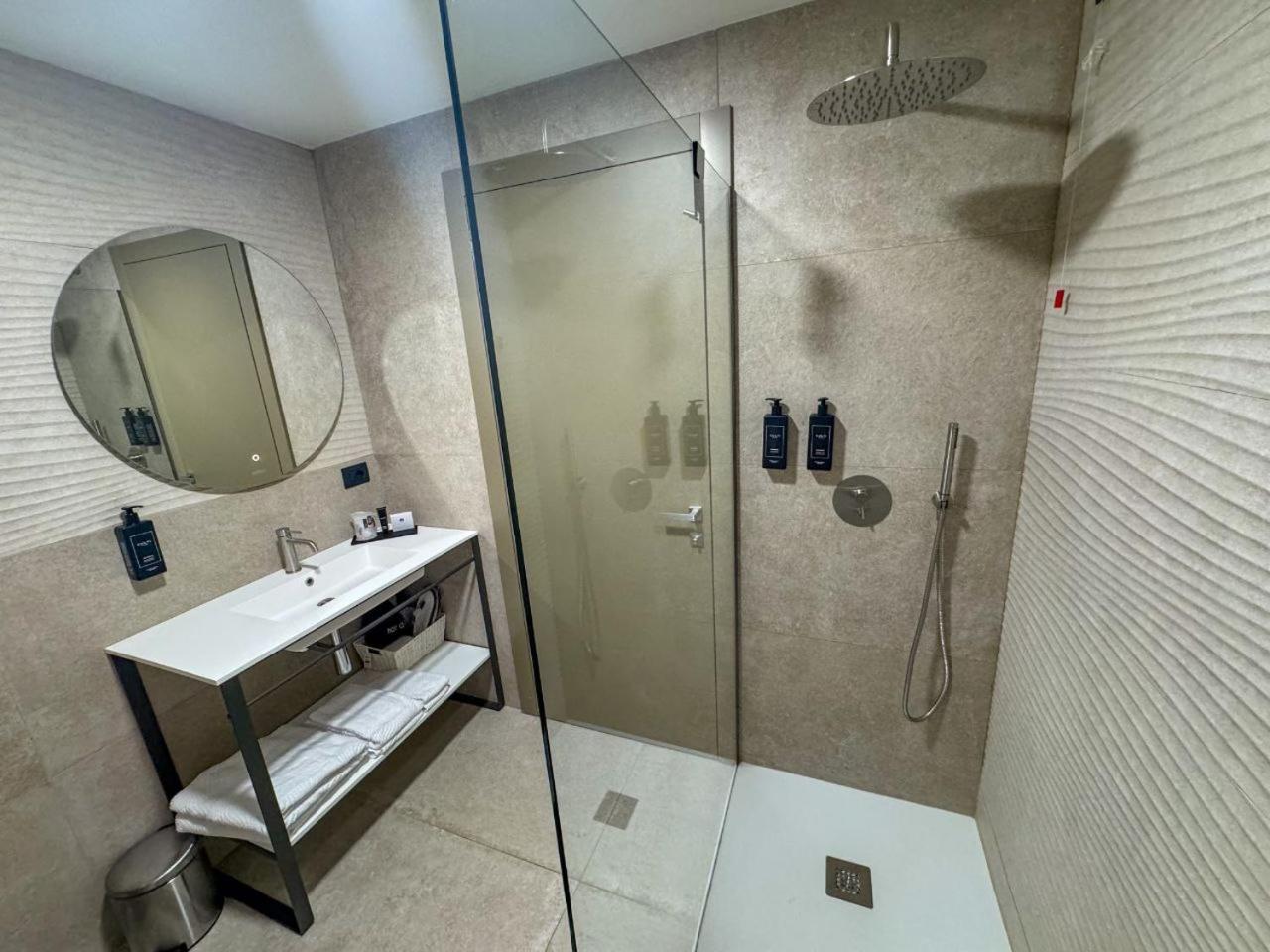 Acca Sporting Milano - Aa Hotels Opera Esterno foto