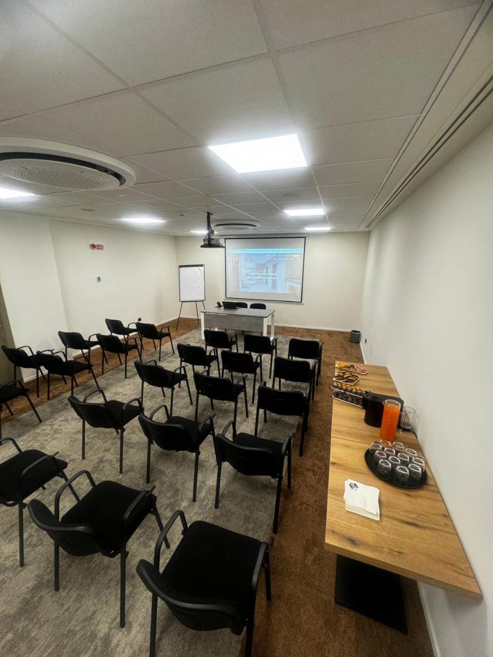 Acca Sporting Milano - Aa Hotels Opera Esterno foto